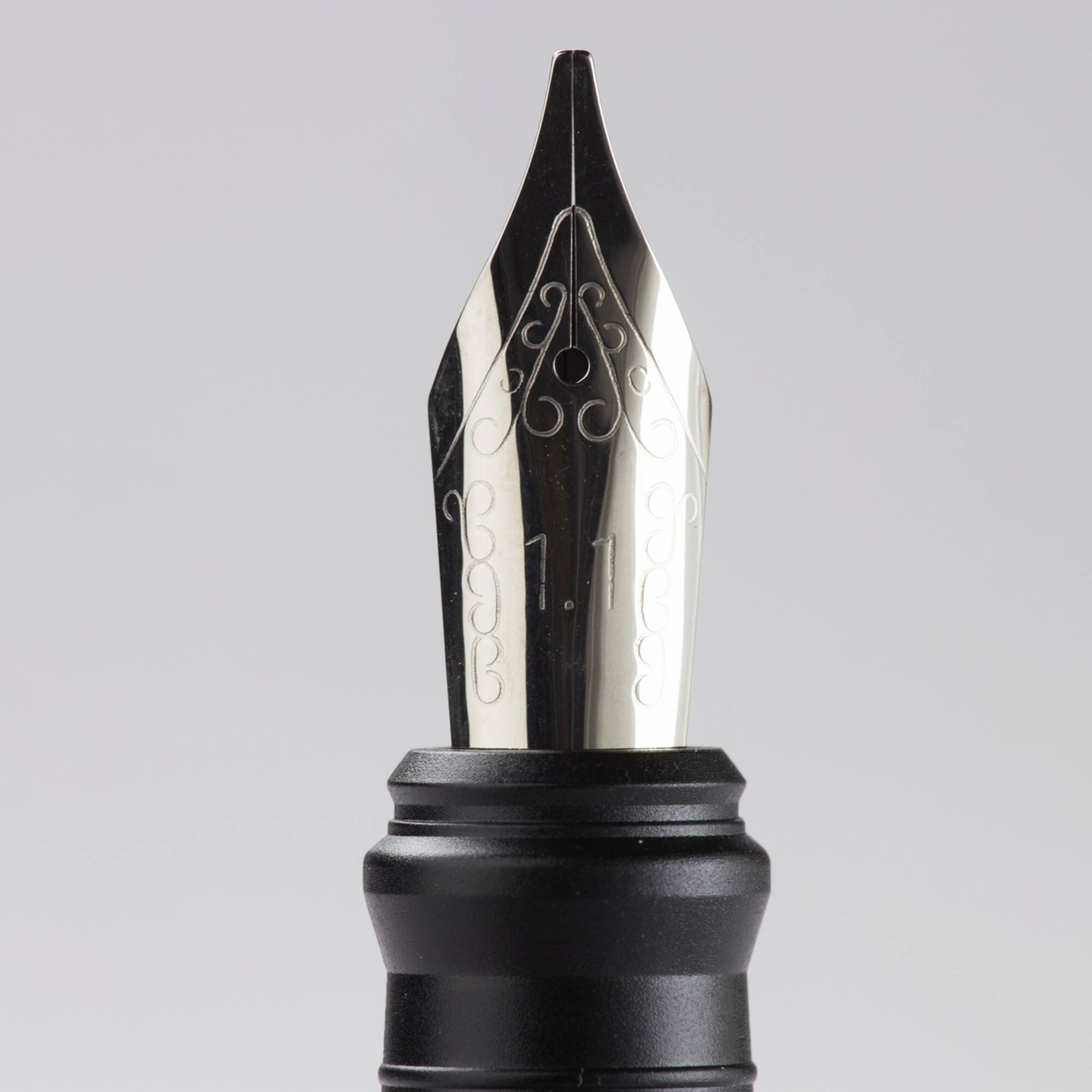 Speedball® Calligraphy Fountain Pen